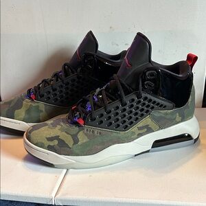 NWOB JORDAN MAXIN 200 camo